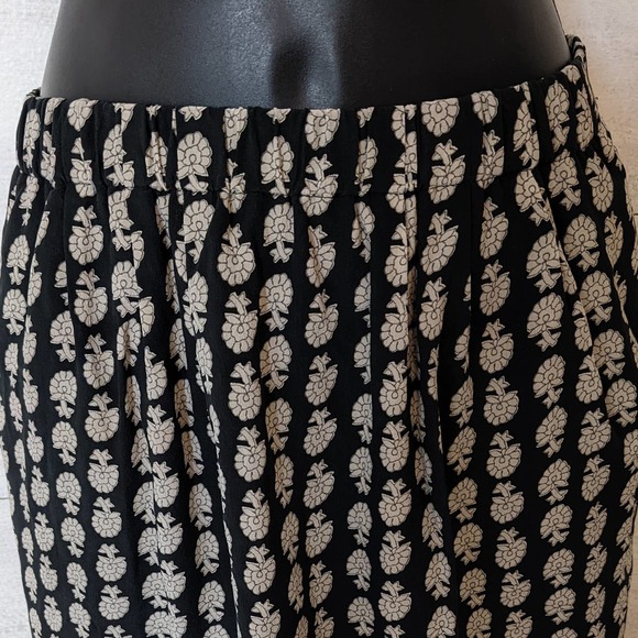 Madewell Black and Tan Knee Length Lightweight Silk Skirt Size Medium - Picture 3 of 9